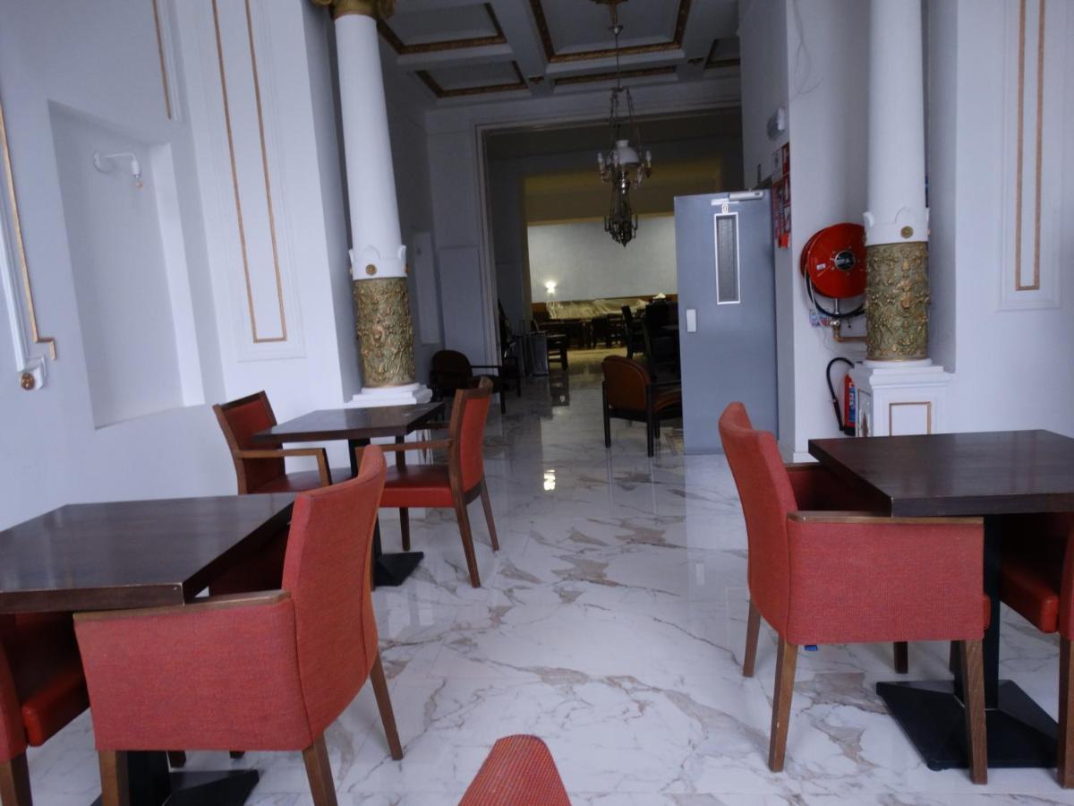 Hotel De La Gare Aalst Dış mekan fotoğraf