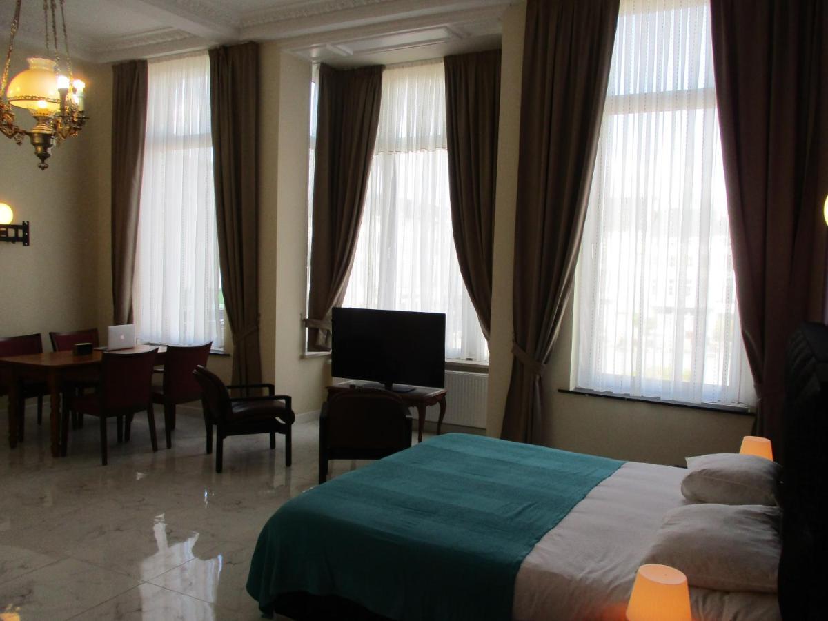Hotel De La Gare Aalst Dış mekan fotoğraf